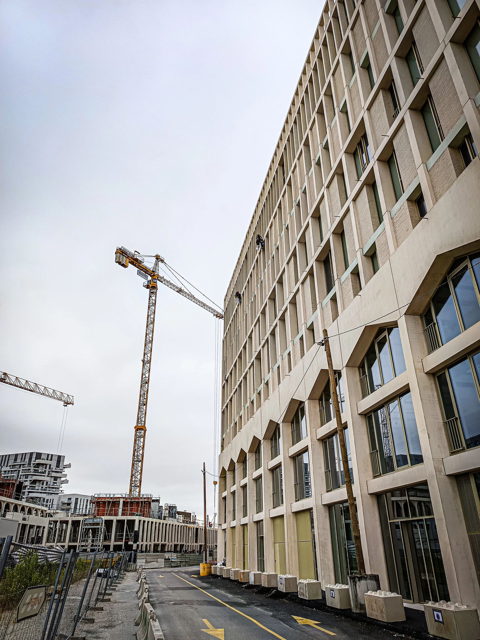 Intervention de cordistes MS Access pour la pluie ne passera pas chez LABASTERE 33 à Bordeaux (bâtiment) – 2